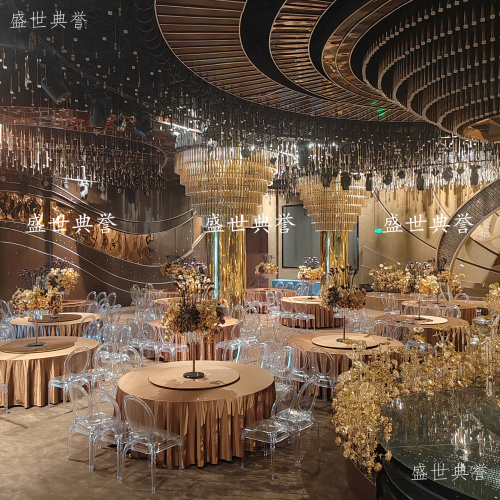 丽水度假酒店户外婚礼桌椅国际饭店主题婚宴水晶椅新款亚克力餐椅