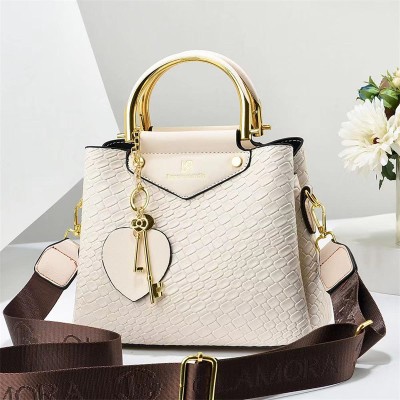 Factory Wholesale New Pouch Fashion bags Fashion Handbag Fashion Messenger Bag Trendy Women Bags