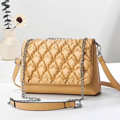 Factory New Chain Small Bag Fashion bags Fashion Shoulder Bag Fashion Messenger Bag Trendy Women Bags Wholesale