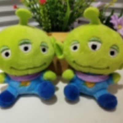 Plush Toy Spot Customized 4-Inch Pendant Three-Eyed Alien