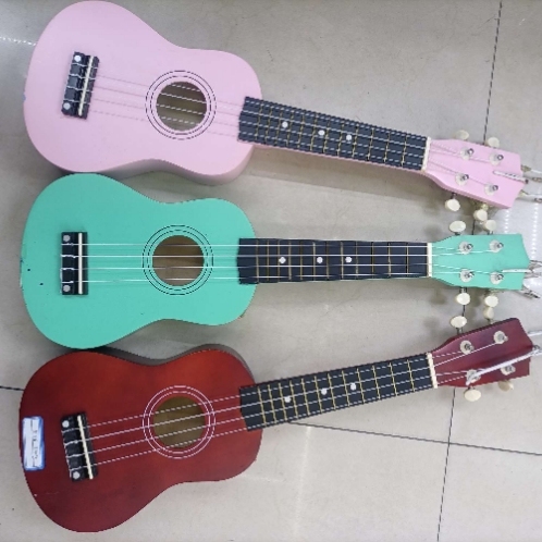 21-inch ukulele， monocome printing， multi-color payment， high quality wood， fine workmanship