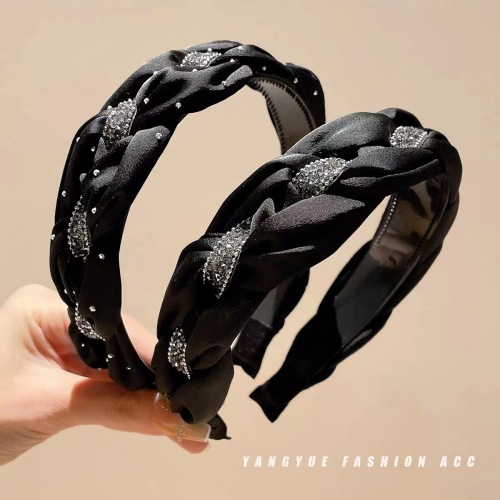 high skull top hairpin for hair washing black crystal twist headband new headband temperament wild hair tie headwear for women