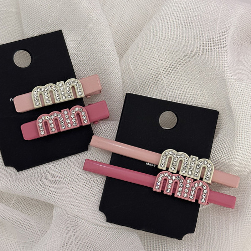 Peach Sweet Girl ~ Metal Letter Duckbill Clip Cropped Hair Clip Bangs Side Clip All-Match and Cute Sweet Hair Accessories