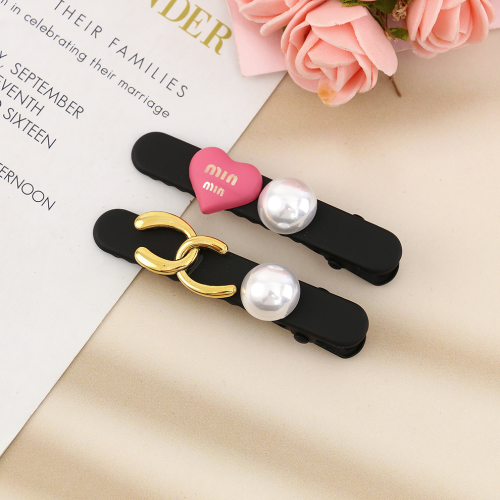 hepburn style french retro love pearl black edge clip duckbill clip temperament side clip bang clip headwear for women