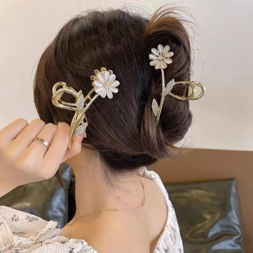 internet celebrity daisy rhinestone opal barrettes female back head flower hair clip temperament shark clip hairware hairpin