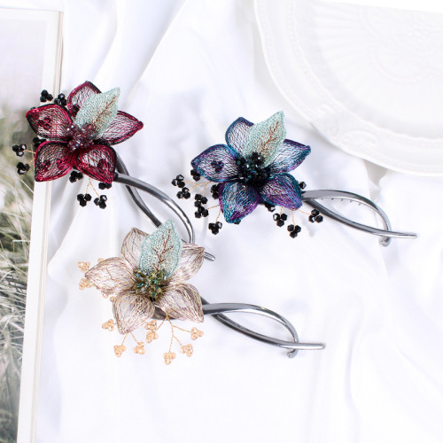 新款创意款日常头饰森系仙美发箍扭夹合金新婚纱配饰超仙铜丝发饰