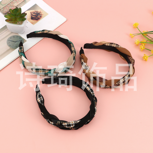 Spring and Summer Elegant Fabric Headband Female Outing Elegant Hairpin Hair Hoop Sense High Skull Top Hairpin Sweet Mori Girl