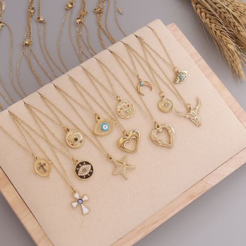 european and american cross-border jewelry eyes stainless steel pendant personality fashion ins necklace cow head moon jewelry n853