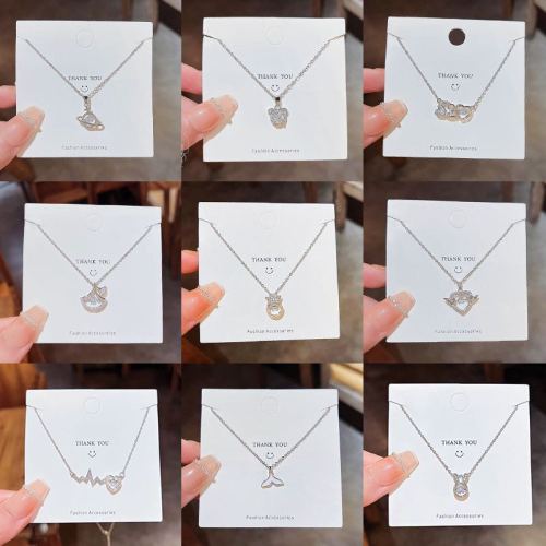 internet celebrity light luxury titanium steel necklace women‘s all-match niche design stylish pendant temperament clavicle chain non-fading jewelry