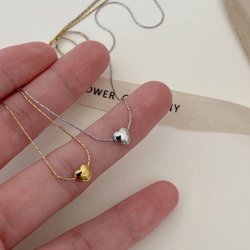 graceful and petite opposite sex love titanium steel necklace female fashion new style collarbone necklace light luxury and simplicity pendant student jewelry