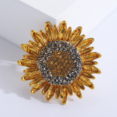 Korean Style Simple Fashion Diamond Sunflower Brooch Alloy Oil Dripping Chrysanthemum Pin Personality Corsage Collar Pin Wholesale