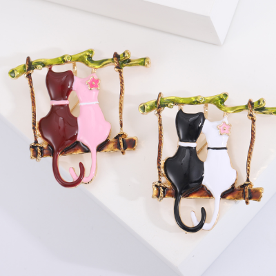 European and American Dripping Oil Couple Swing Kitty Brooch Suit Accessories Pin Cute Cartoon Animal Couple Corsage Decoration