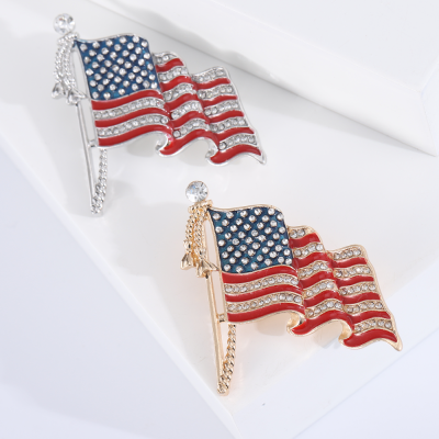 Simple Personality Animal Series Rhinestone Flag Brooch Fashion European and American Style Electroplated Gold and Silver All-Match Inlaid Corsage