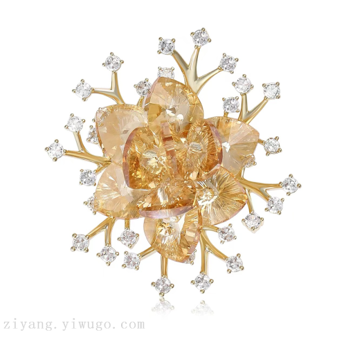 跨境欧美精致轻奢镂空镶钻水晶花胸针经典女西装大衣胸花饰品别针