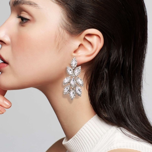 cross-border foreign trade exaggerated super shiny light luxury beautiful leaf chain full-jeweled stud earrings earrings eardrops female