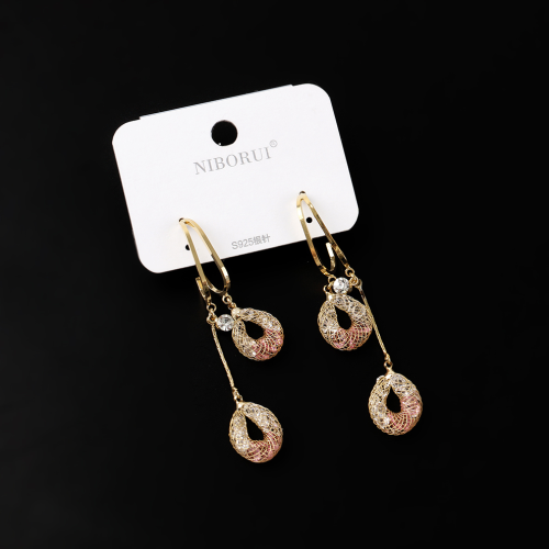 韩国气质秋冬新款水晶流苏耳环高级感轻奢名媛耳饰小众设计感耳坠