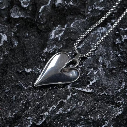 韩版小清新钛钢爱心吊坠项链ins风设计感锁骨链时尚潮流项饰批发