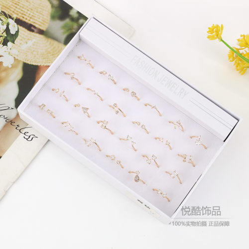 韩国东大门轻奢锆石超闪戒指 ins小众设计方钻冷淡精致指环开口女