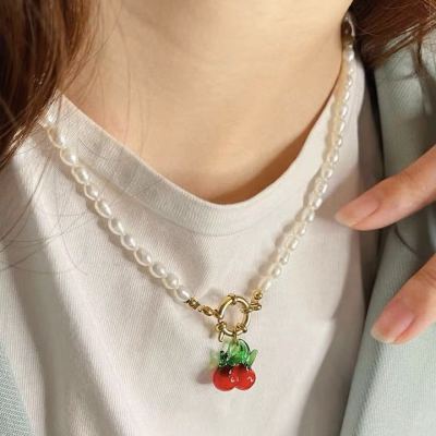 New Retro Minority Jennie Same Fruit Pearl Glaze Cherry Clavicle Chain Neck Chain White Baihe Necklace for Women