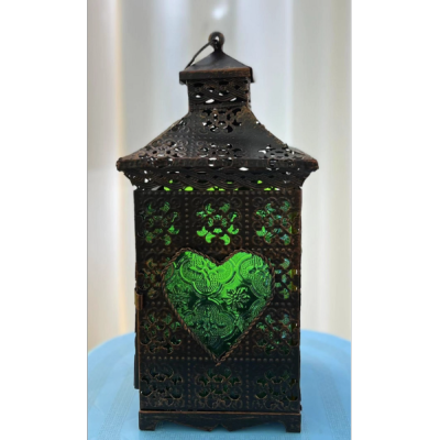Heart shape Metal Candlestick Vintage Paint Iron Storm Lantern Craftwork Romantic Colored Glass Decoration Bronze
