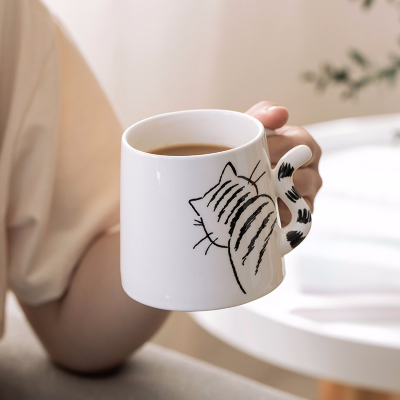 Ear-Hanging Coffee Cup Japanese Style Porcelain Hand Painted Cute Cat Girl Office Water Glass Mug Custom Logo