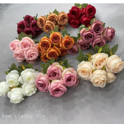 7 Premarital Roses Rose Buds Holding Artificial Flowers Home Trade Wholesale Baiyiji