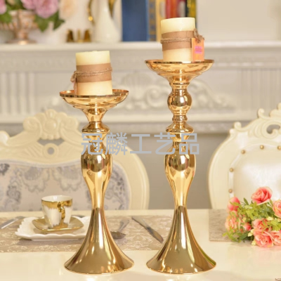 European-Style Iron Gold Silver Black White Candle Holder Nordic Dining Table Romantic Wedding Receptacle Candlestick Metal Flower Device