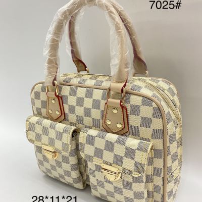 Bag 2024 New Spring and Summer Chessboard Plaid Women's Premium Handbag, Fashion Bag, Hand Bag