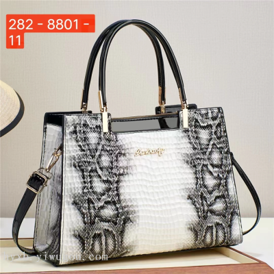 Popular Foreign Trade Women's Handbag Indentation Serpentine Bag Fashion Bag Mother Bag Casual Bag