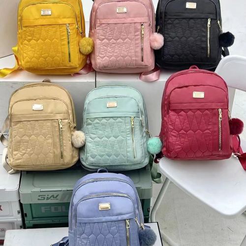 新款牛津布面料防水双肩包女士背包学生包休闲包旅行包