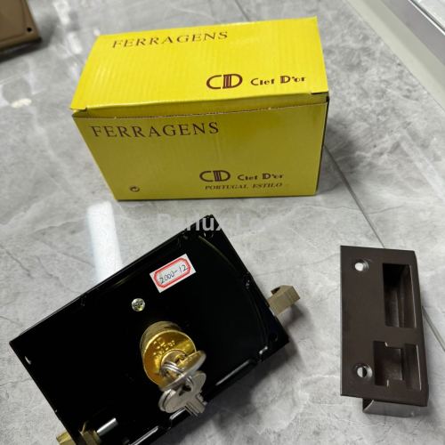 2000-120门锁 咖啡红 3把S槽圆头镀镍铁钥匙 CD