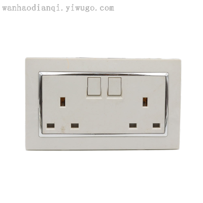 Double-Joint One-Open Multifunctional Square Three-Hole Style Monochrome Panel Switch