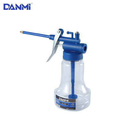 Danmi Hardware Tools Drip Pot Manual Refueling Filling Pot Plastic Transparent Oil Filling Metal Oil Dispenser Long Mouth Grab