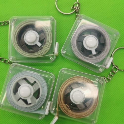 供应外壳透明正方形小皮尺，尺带彩色非常棒小礼品小卷尺。