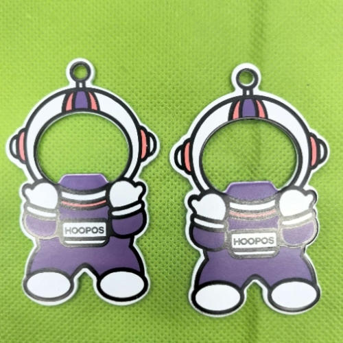 本店有新型款卡通机器猫开瓶器，啤酒开产品尺寸大小长饾可以定做