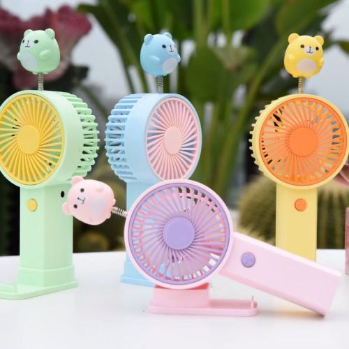 USB充电小风扇 有弹簧卡通动物灯，可以做手机支架