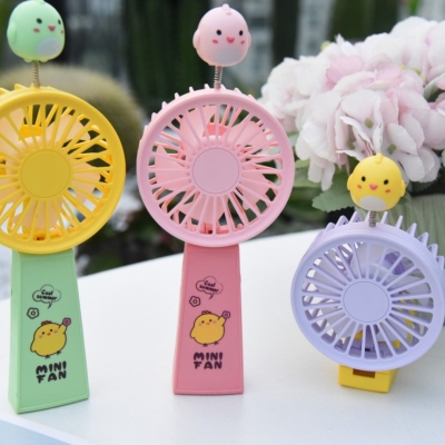 "Product Number" 933-152b "Product Name" Shake Series Cute Chicken Foldable Little Fan 3 Colors