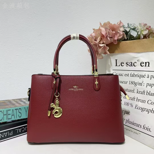 高级感包包中年女款妈妈包大气大容量真皮女包软皮手提包斜挎包