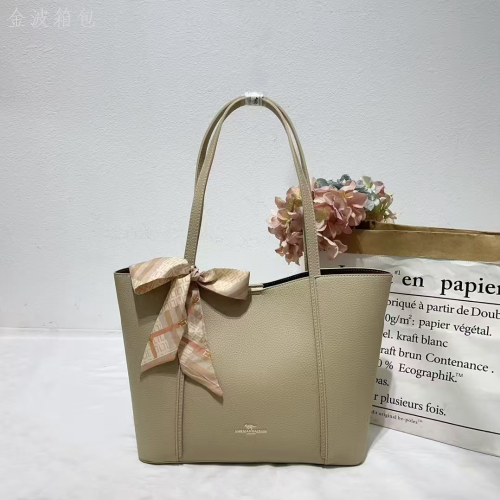 袋鼠品牌托特包女士单肩包2025新款软牛皮时尚百搭通勤大容量