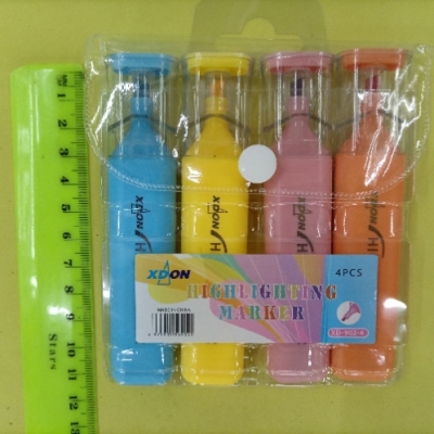 902-4 Macron Color Fluorescent Pen Uses High Quality Environmentally Friendly Ink to Write Smoothly and Brightly Colored