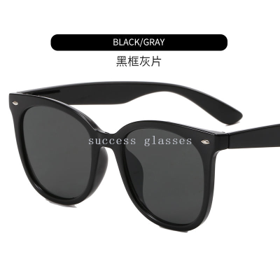 Fashion Sunglasses UV 400 Lens PC Sun Glasses High Definition Lens Glasses UV Protection Shades