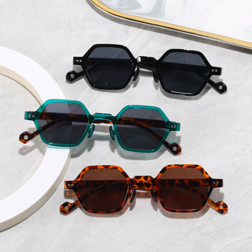 fashion brand small frame glasses men‘s european and american hot girl ins sunglasses women‘s street photography internet celebrity same hip hop sun-resistant sunglasses