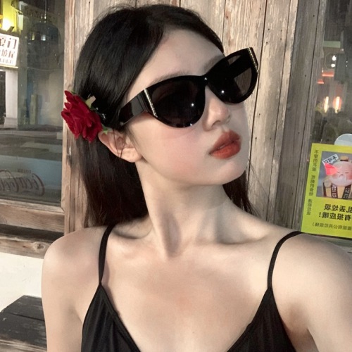 复古豹纹猫眼无框一体式高级感墨镜女方圆脸防晒2024新款太阳眼镜