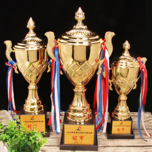 金属奖杯定制批发金属五角星定做运动比赛足球企业员工奖杯批发