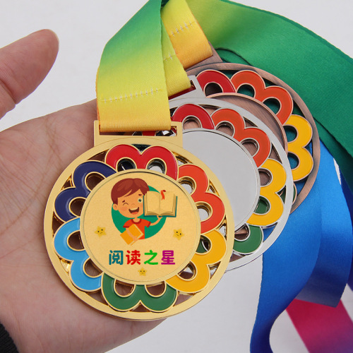 金属奖牌挂牌点漆彩虹渐彩虹花朵奖牌金牌学校奖章儿童冠军奖牌