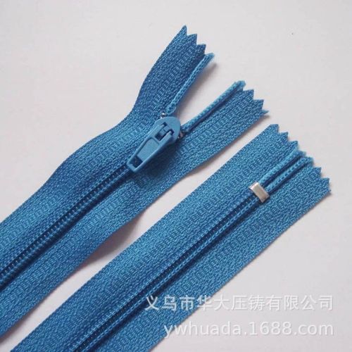 厂家热销3#尼龙 闭口 拉链