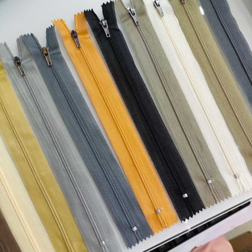 义乌市华大压铸洪宇拉链厂家直销高品质3#尼龙真丝拉链