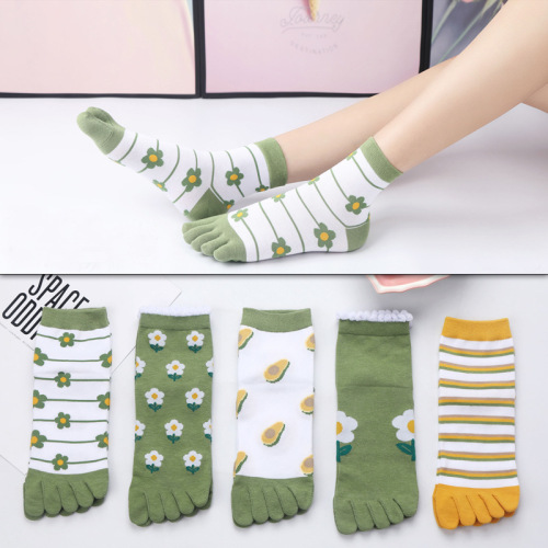 women‘s striped breathable short cotton socks anti-foot air sweat-absorbing women‘s socks short cotton socks toe sports cotton socks