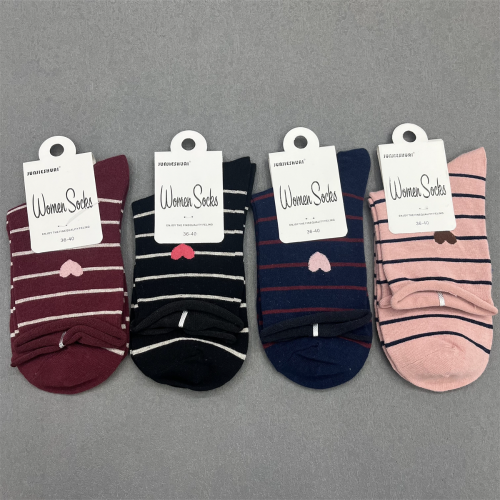 Socks No Pilling Striped Socks Women‘s Ins Trendy Tube Socks Socks All-Matching Women‘s Leisure Sports Socks Women‘s Socks