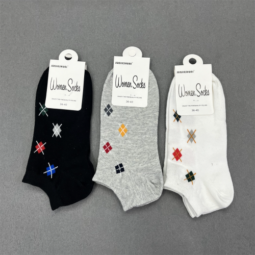 Socks Women‘s Socks Spring and Autumn Fashion Western Style Short Breathable Women‘s Socks Pure Cotton Solid Color Ins Fashion Socks Foreign Trade Wholesale